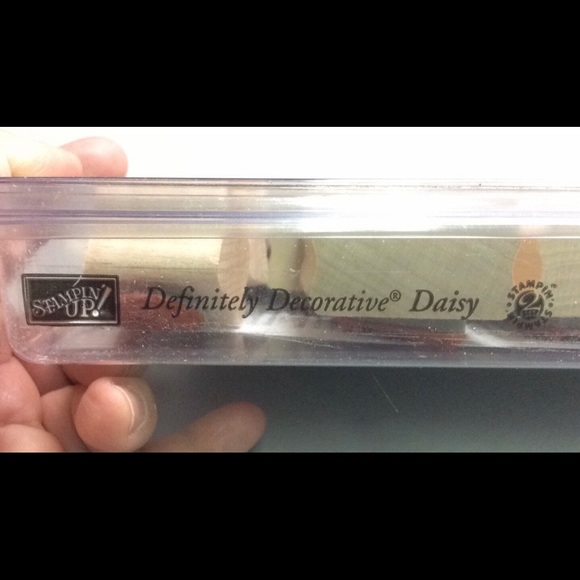 STAMPIN’ UP Definitely Decorative Daisy - Picture 3 of 3